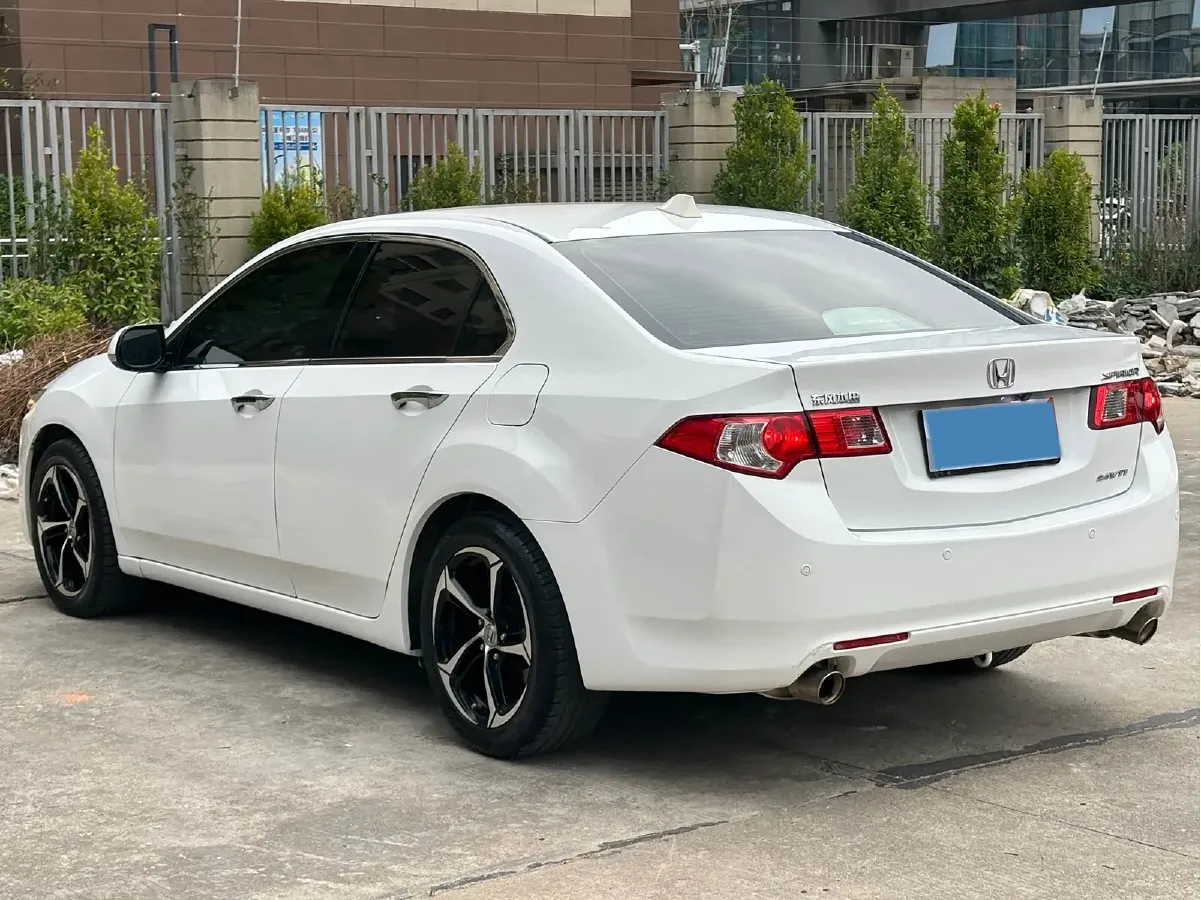 2009 Honda Spirior 2.4L 181HP L4 5AT,autocango,china used car exporter,china ev exporter,chinese used car exporter,chinese used ev exporter