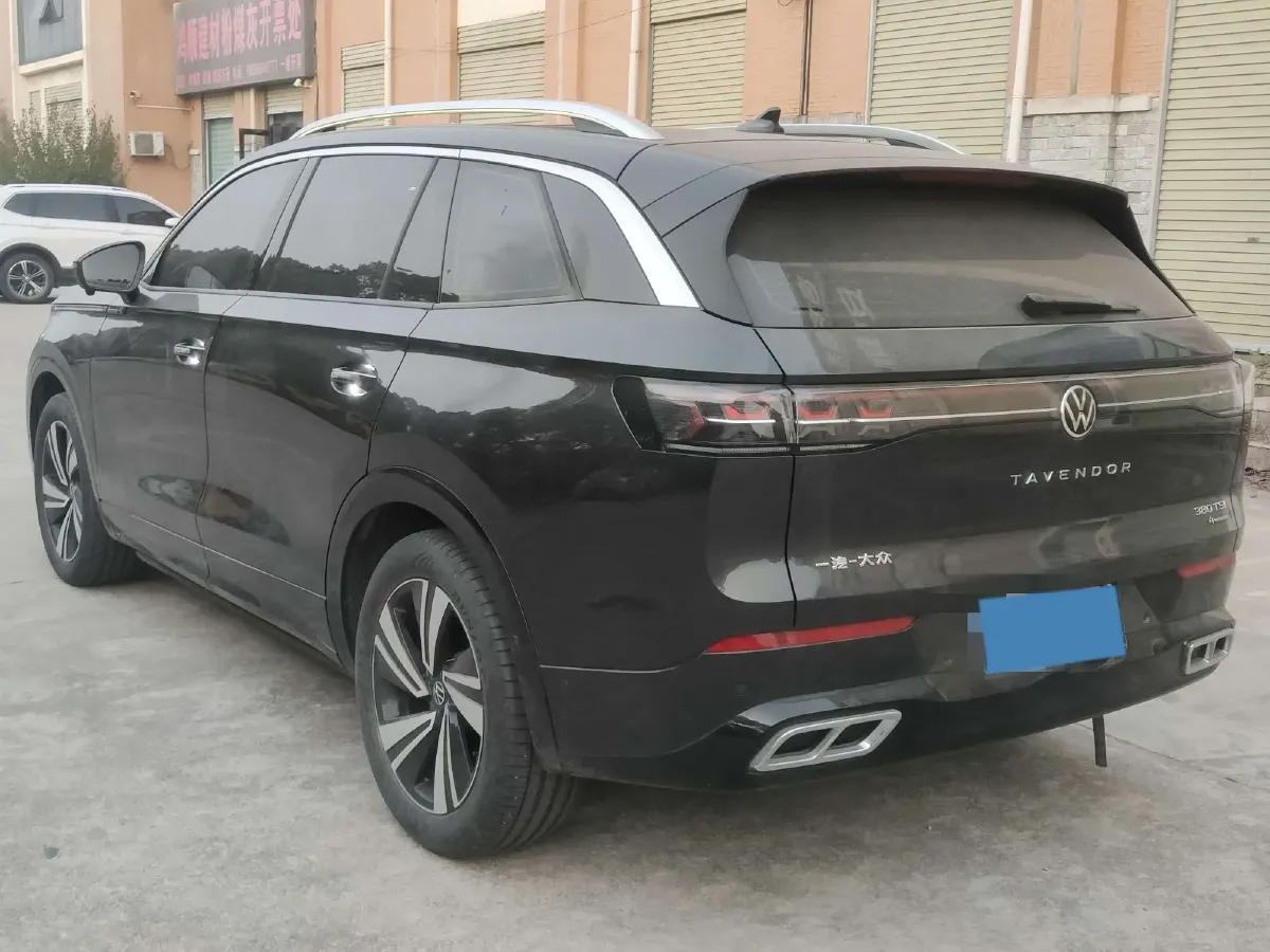 2023 Volkswagen Tavendor 2.0T 220HP L4 7DCT,autocango,china used car exporter,china ev exporter,chinese used car exporter,chinese used ev exporter