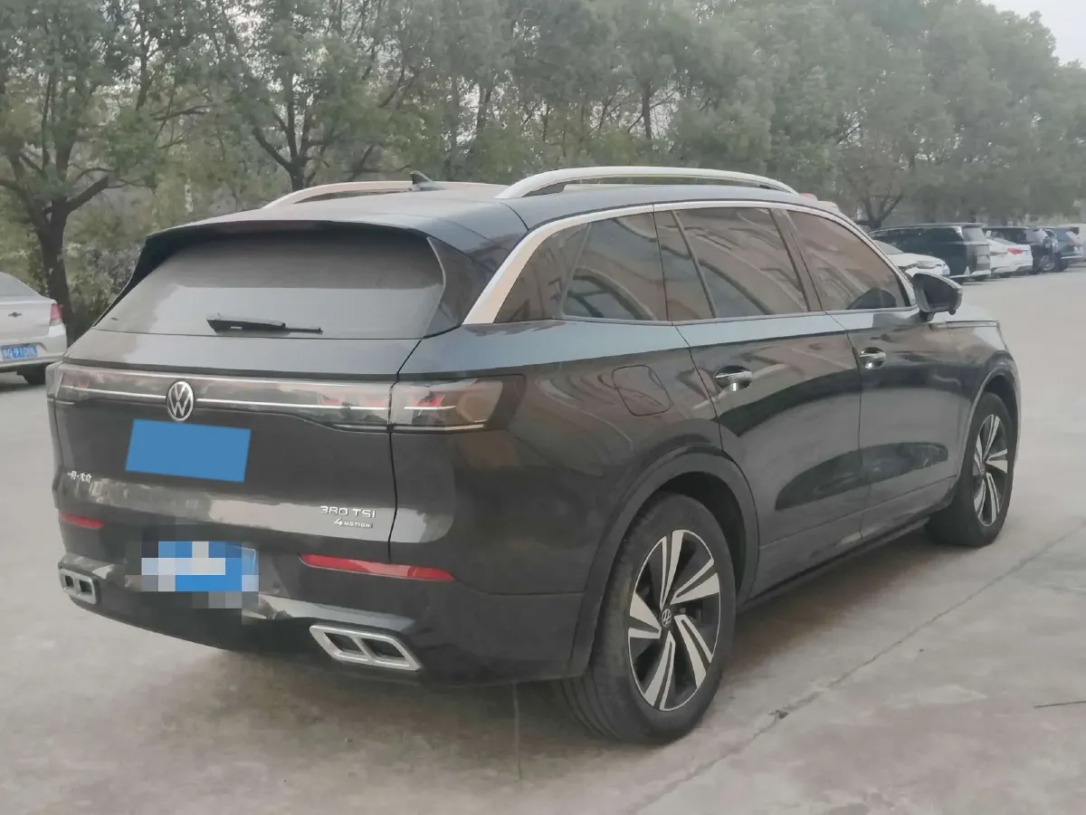 2023 Volkswagen Tavendor 2.0T 220HP L4 7DCT,autocango,china used car exporter,china ev exporter,chinese used car exporter,chinese used ev exporter