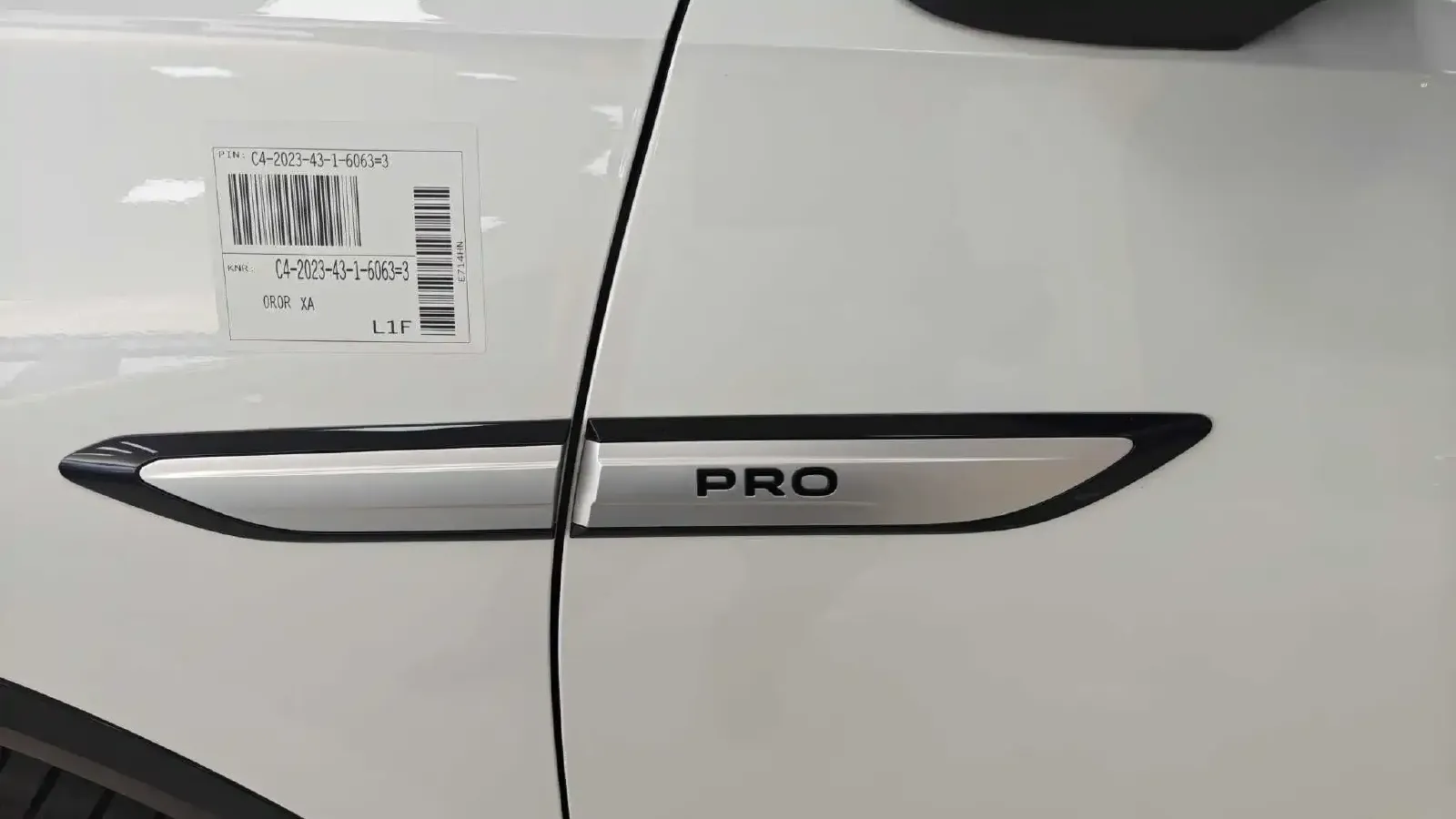 2024 Volkswagen ID.6 Crozz BEV 84.8KWH,autocango,china used car exporter,china ev exporter,chinese used car exporter,chinese used ev exporter