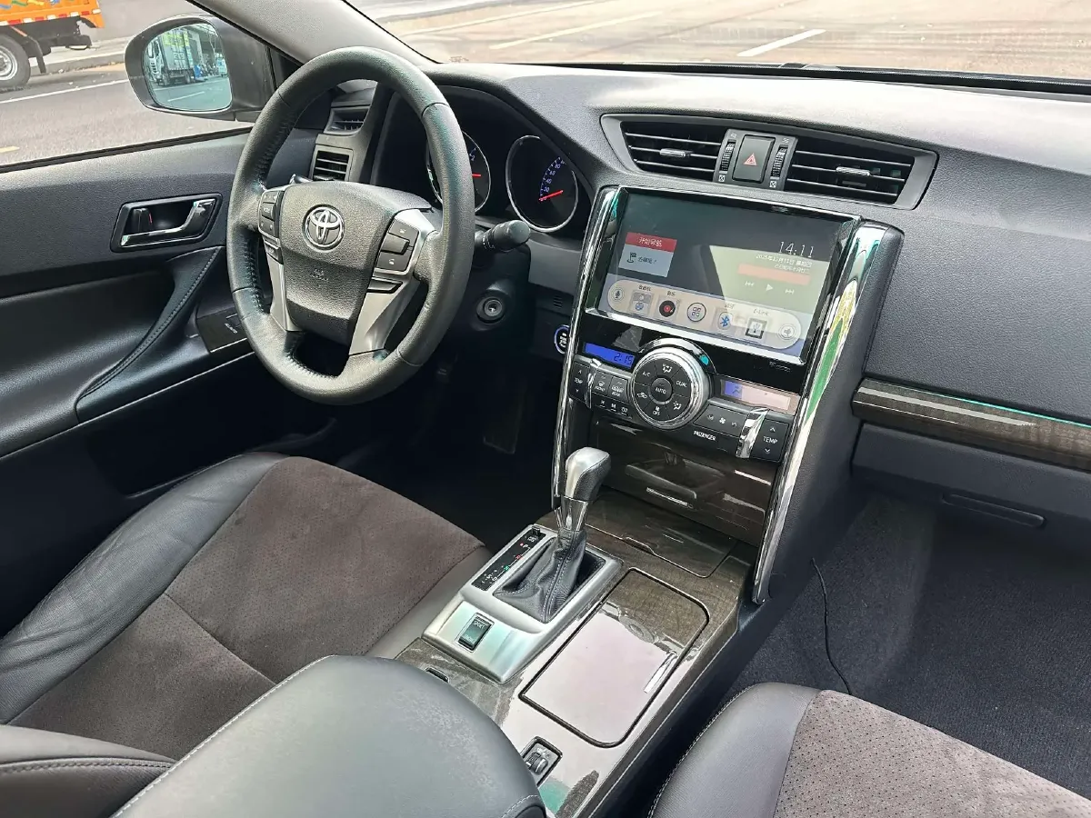 2013 Toyota Reiz 2.5L 193HP V6 6AT,autocango,china used car exporter,china ev exporter,chinese used car exporter,chinese used ev exporter