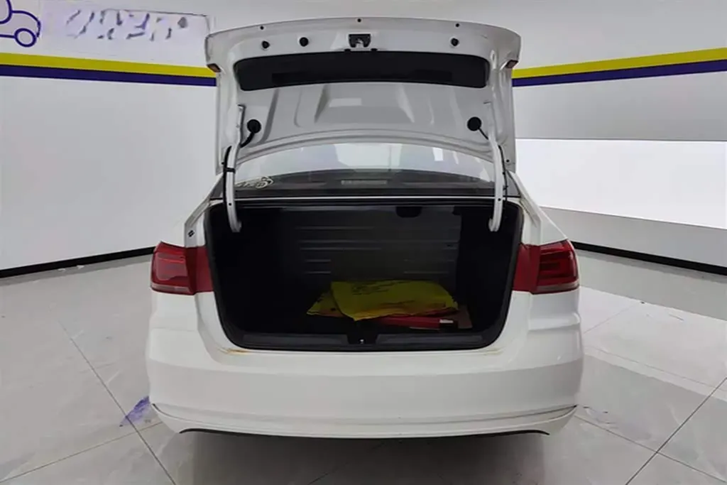 2019 Volkswagen Santana 1.5L 112HP L4 6AT,autocango,china used car exporter,china ev exporter,chinese used car exporter,chinese used ev exporter