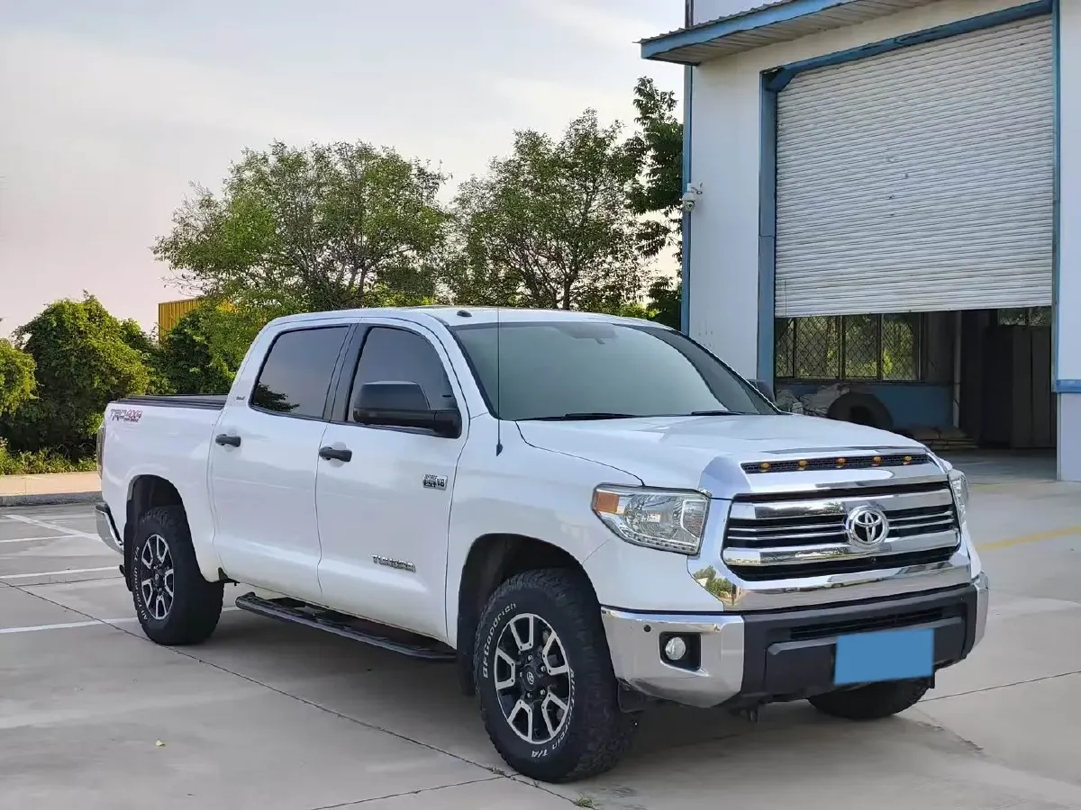 2014 Toyota Tundra 5.7L 386HP V8 6AT,autocango,china used car exporter,china ev exporter,chinese used car exporter,chinese used ev exporter