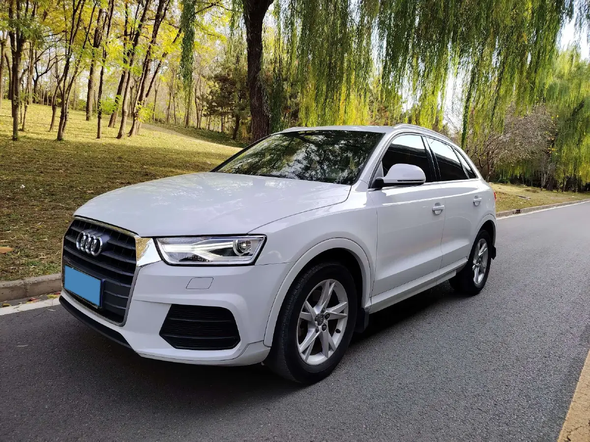 2017 Audi Q3 2.0T 180HP L4 7DCT