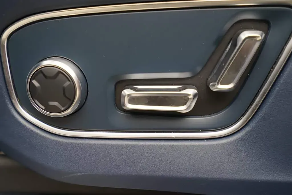 2024 Zeekr 009 BEV 108KWH,autocango,china used car exporter,china ev exporter,chinese used car exporter,chinese used ev exporter