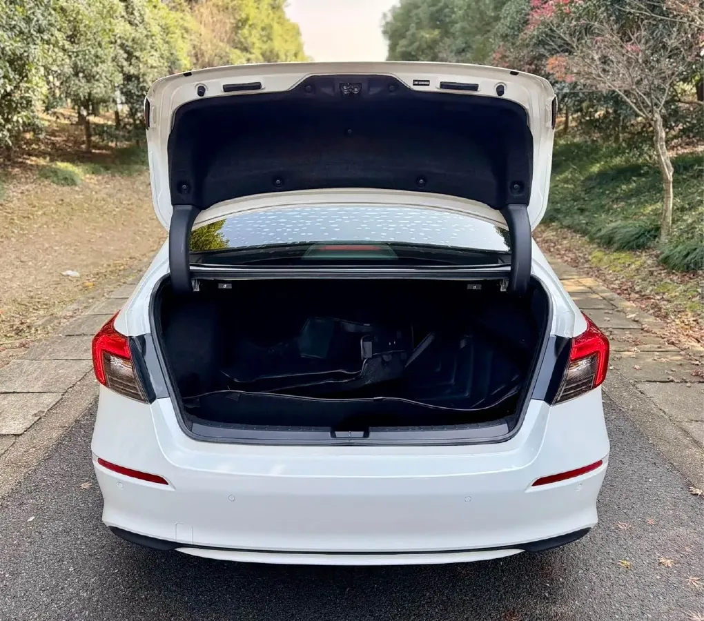 2022 Honda Civic 1.5T 182HP L4 CVT,autocango,china used car exporter,china ev exporter,chinese used car exporter,chinese used ev exporter