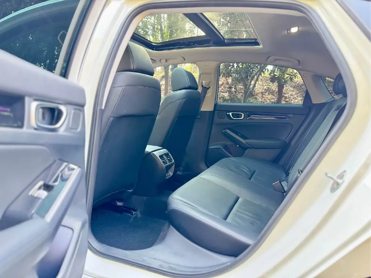 2022 Honda Civic 1.5T 182HP L4 CVT,autocango,china used car exporter,china ev exporter,chinese used car exporter,chinese used ev exporter