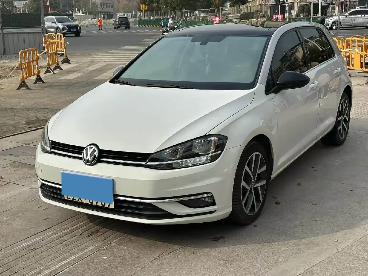 2020 Volkswagen Golf 1.4T 150HP L4 7DCT