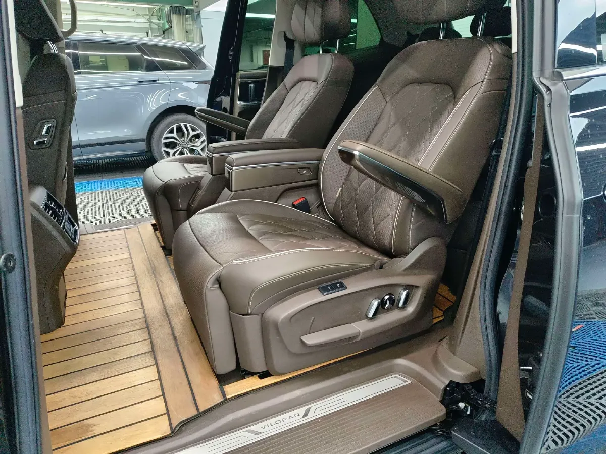 2020 Volkswagen Viloran 2.0T 220HP L4 7DCT,autocango,china used car exporter,china ev exporter,chinese used car exporter,chinese used ev exporter