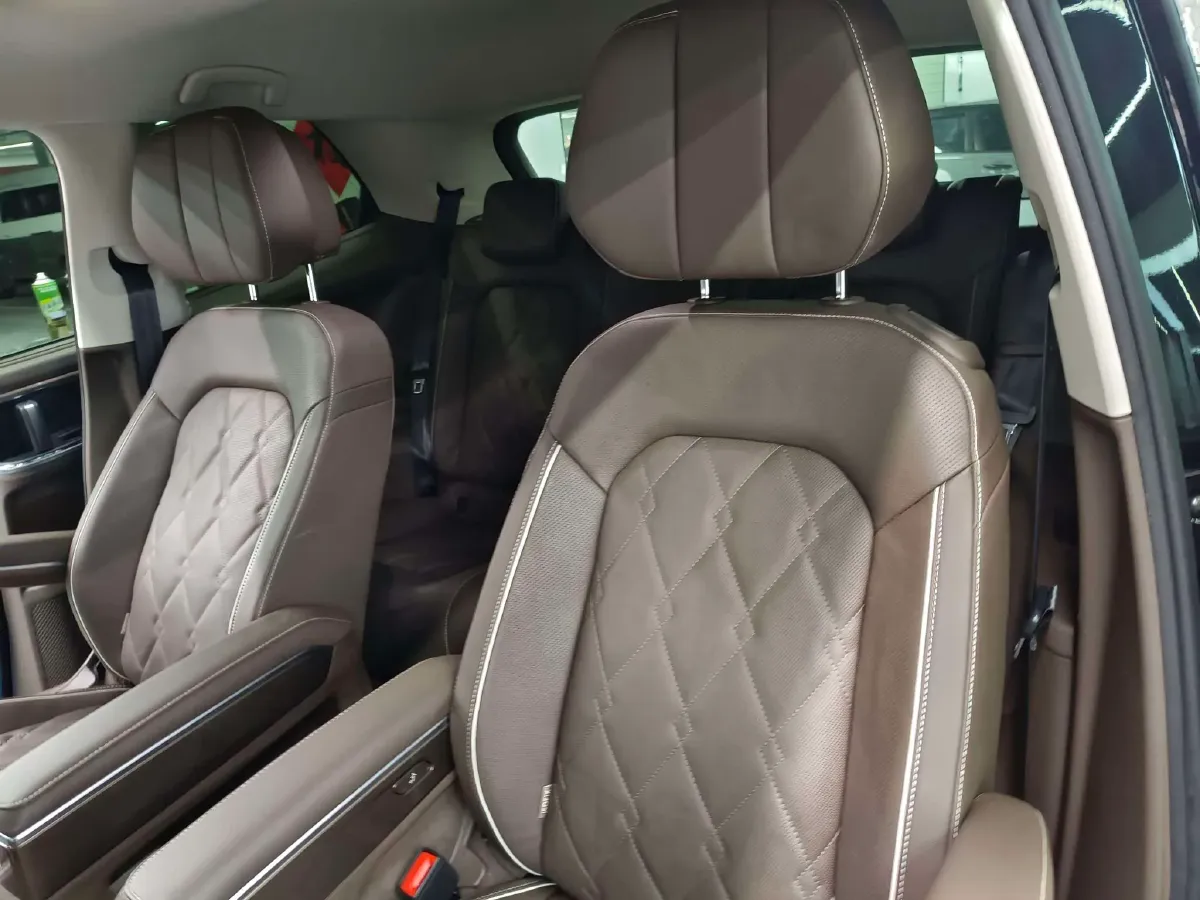 2020 Volkswagen Viloran 2.0T 220HP L4 7DCT,autocango,china used car exporter,china ev exporter,chinese used car exporter,chinese used ev exporter