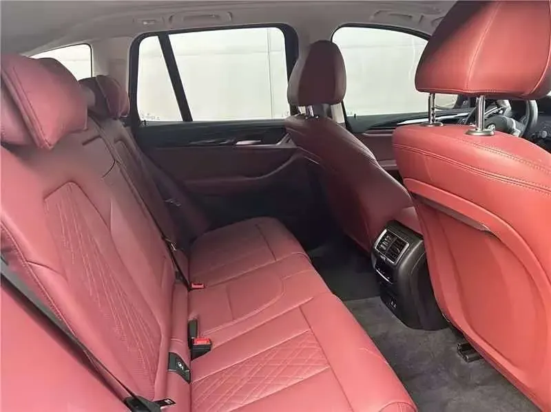 2023 BMW X3 2.0T 184HP L4 8AT,autocango,china used car exporter,china ev exporter,chinese used car exporter,chinese used ev exporter