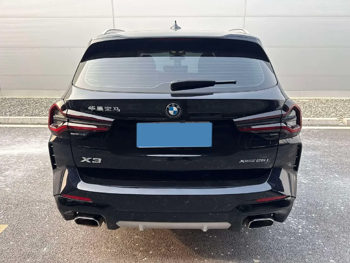 2023 BMW X3 2.0T 184HP L4 8AT,autocango,china used car exporter,china ev exporter,chinese used car exporter,chinese used ev exporter
