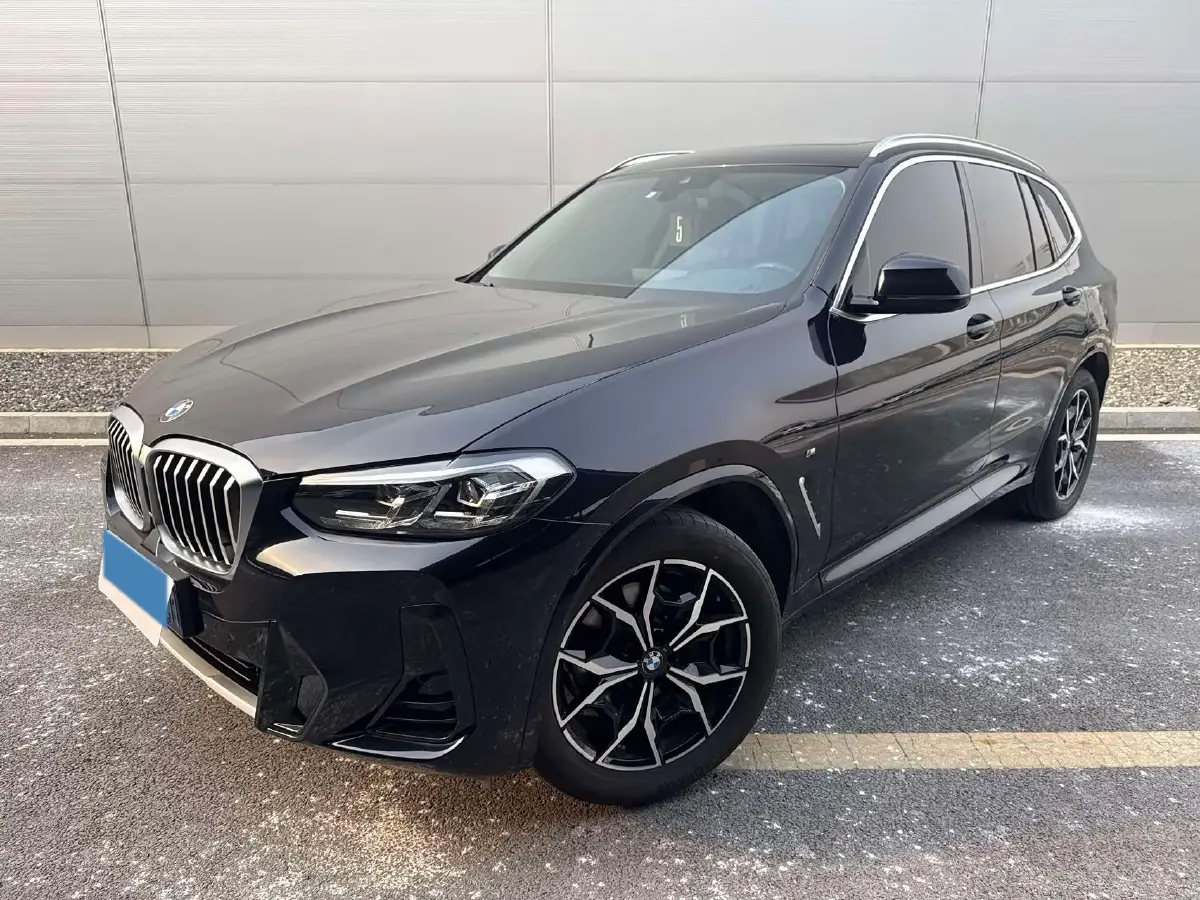 2023 BMW X3 2.0T 184HP L4 8AT