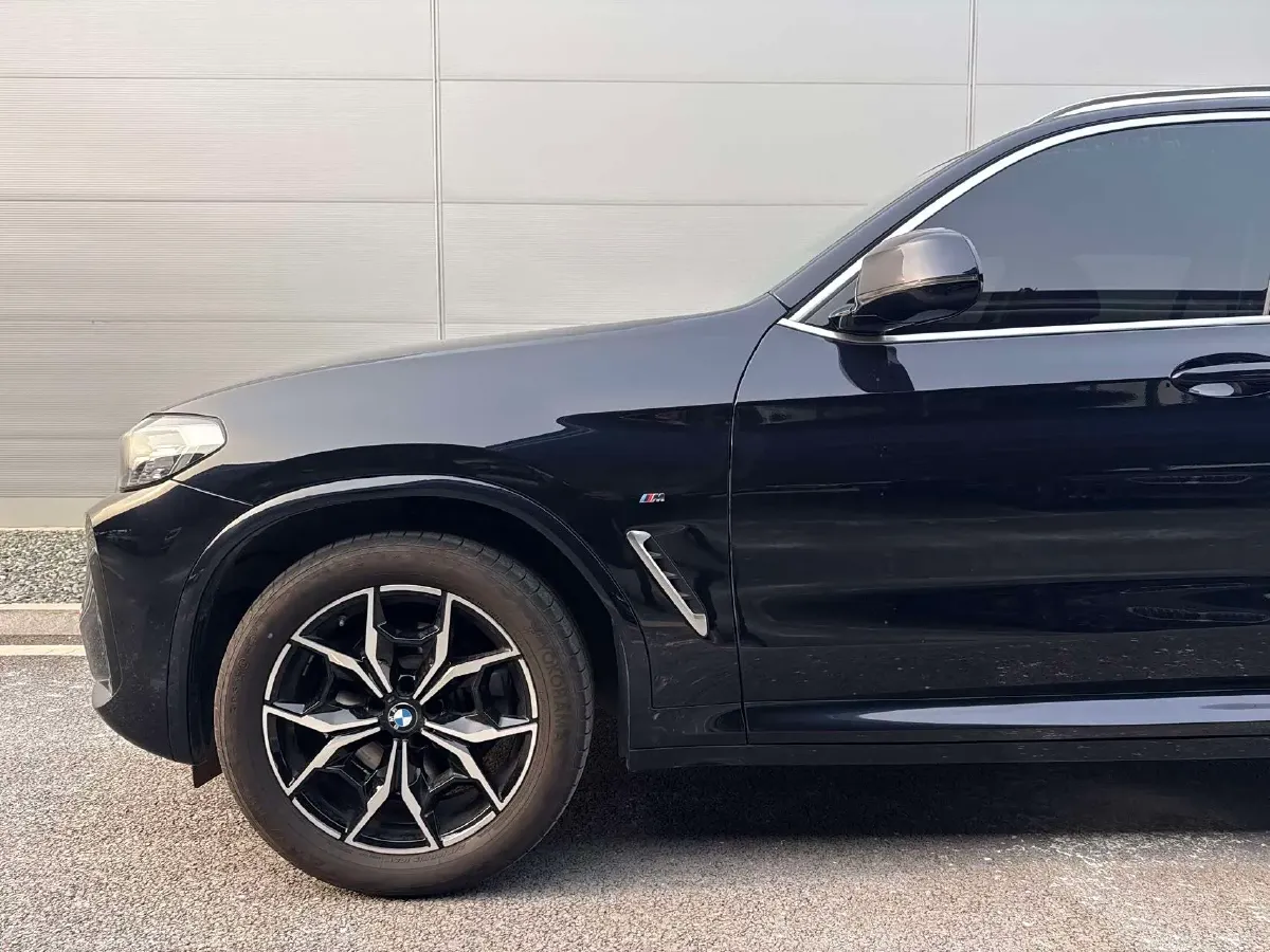 2023 BMW X3 2.0T 184HP L4 8AT,autocango,china used car exporter,china ev exporter,chinese used car exporter,chinese used ev exporter