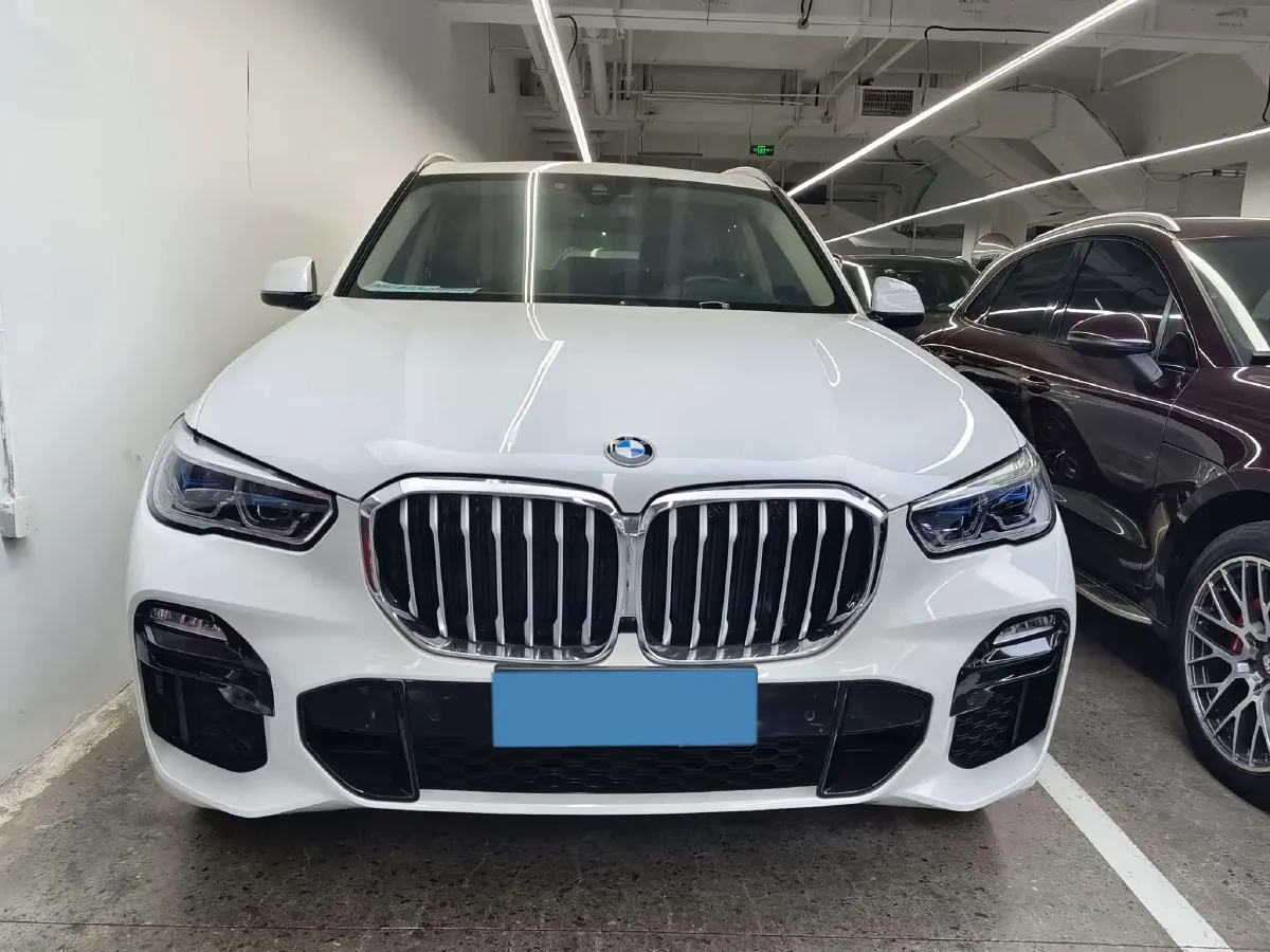 2019 BMW X5 3.0T 340HP L6 8AT,autocango,china used car exporter,china ev exporter,chinese used car exporter,chinese used ev exporter