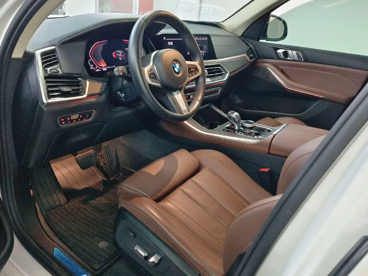 2019 BMW X5 3.0T 340HP L6 8AT,autocango,china used car exporter,china ev exporter,chinese used car exporter,chinese used ev exporter