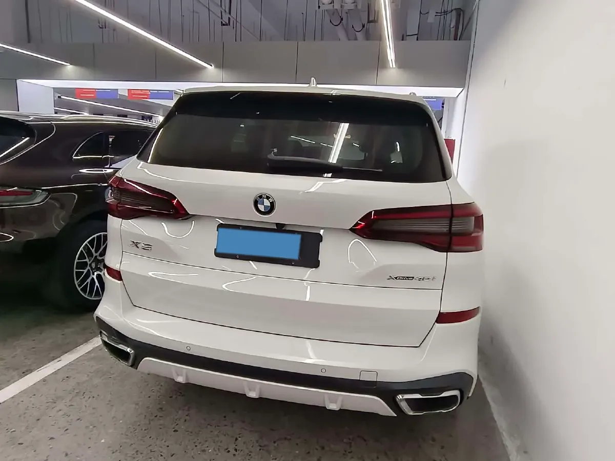 2019 BMW X5 3.0T 340HP L6 8AT,autocango,china used car exporter,china ev exporter,chinese used car exporter,chinese used ev exporter