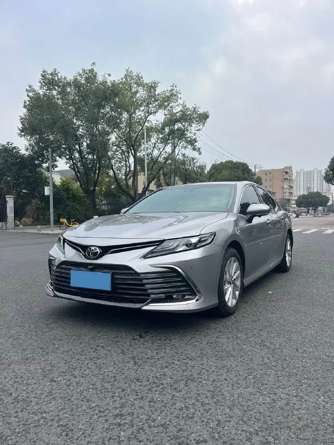 2021 Toyota Camry 2.0L 178HP L4 CVT