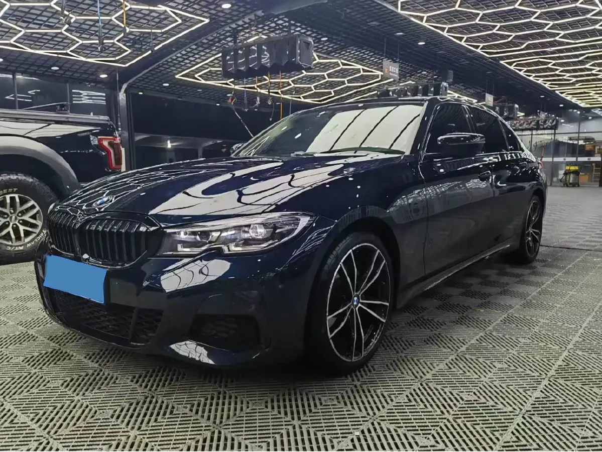 2020 BMW 3 Series 2.0T 184HP L4 8AT,autocango,china used car exporter,china ev exporter,chinese used car exporter,chinese used ev exporter