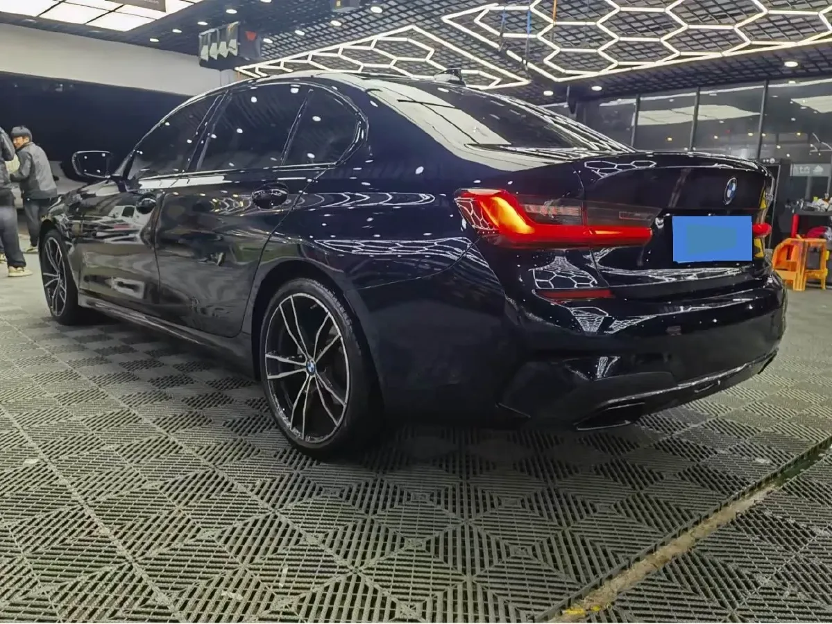 2020 BMW 3 Series 2.0T 184HP L4 8AT,autocango,china used car exporter,china ev exporter,chinese used car exporter,chinese used ev exporter