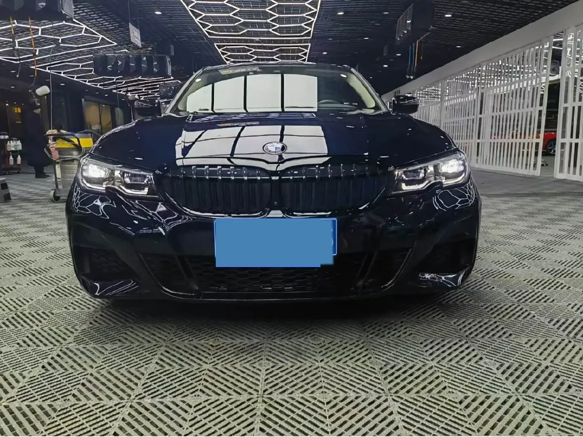2020 BMW 3 Series 2.0T 184HP L4 8AT,autocango,china used car exporter,china ev exporter,chinese used car exporter,chinese used ev exporter