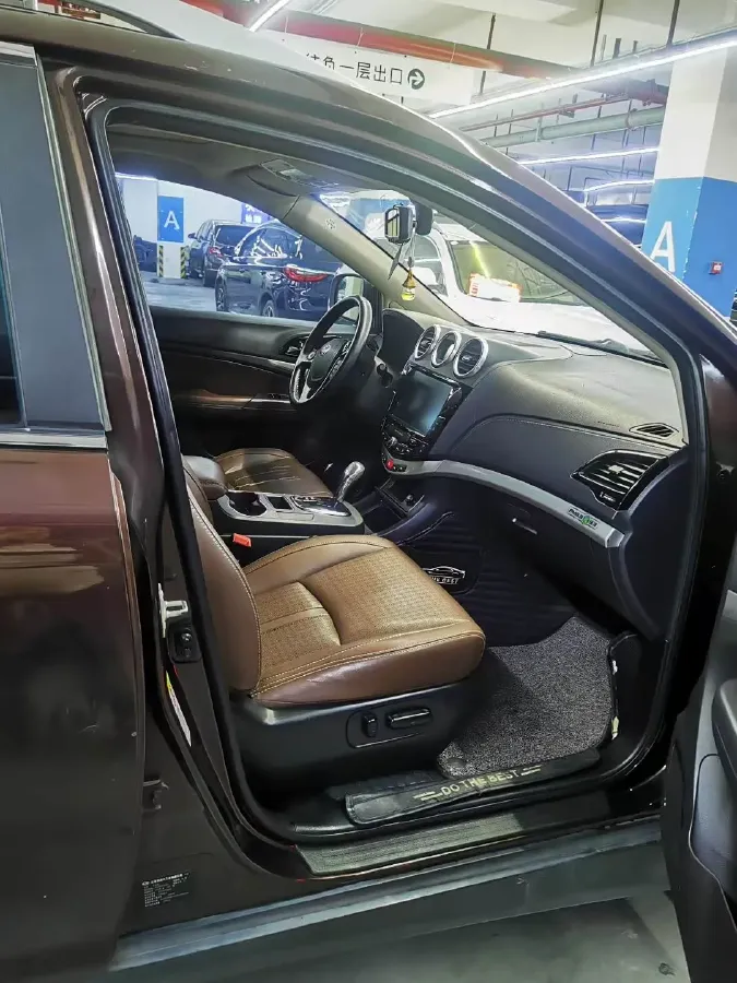 2015 BYD S7 2.0T 205HP L4 6DCT,autocango,china used car exporter,china ev exporter,chinese used car exporter,chinese used ev exporter