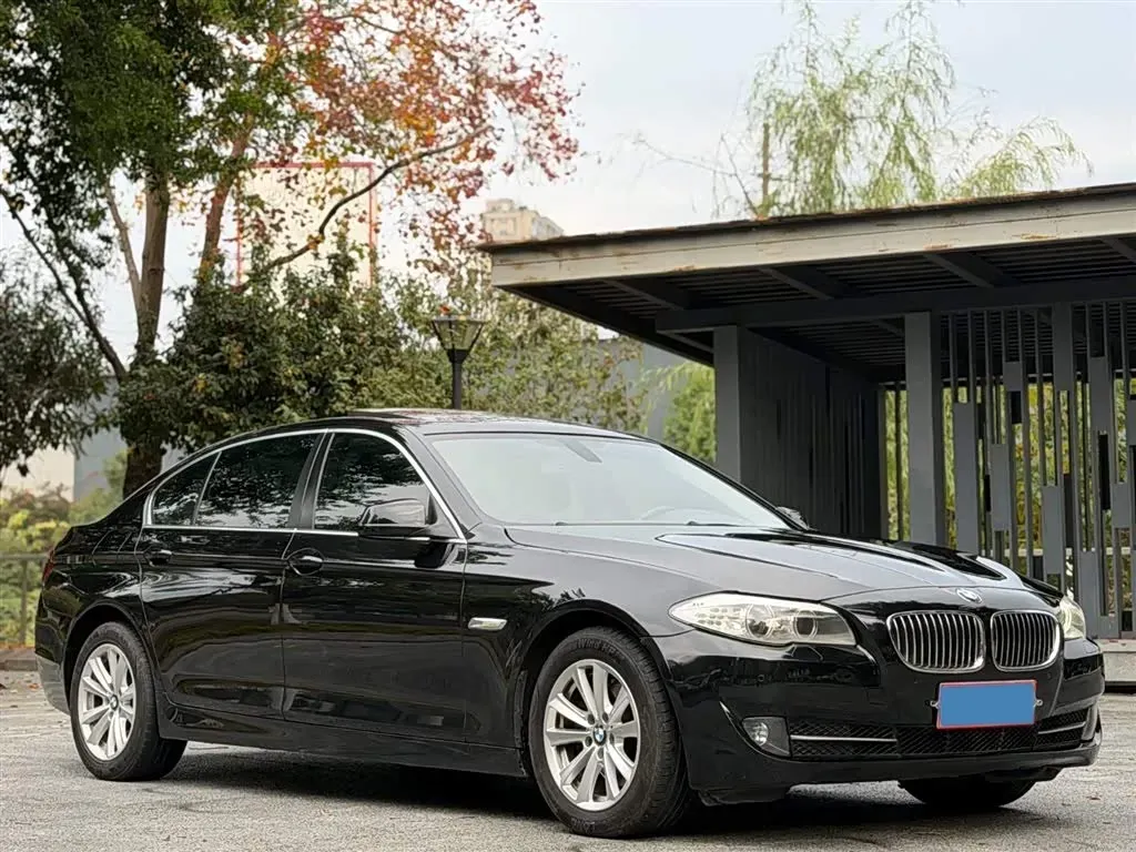 2012 BMW 5 Series 2.5L 204HP L6 8AT,autocango,china used car exporter,china ev exporter,chinese used car exporter,chinese used ev exporter