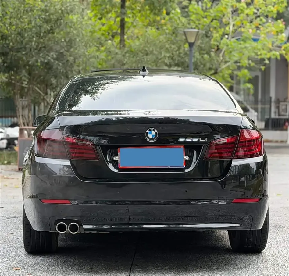 2012 BMW 5 Series 2.5L 204HP L6 8AT,autocango,china used car exporter,china ev exporter,chinese used car exporter,chinese used ev exporter