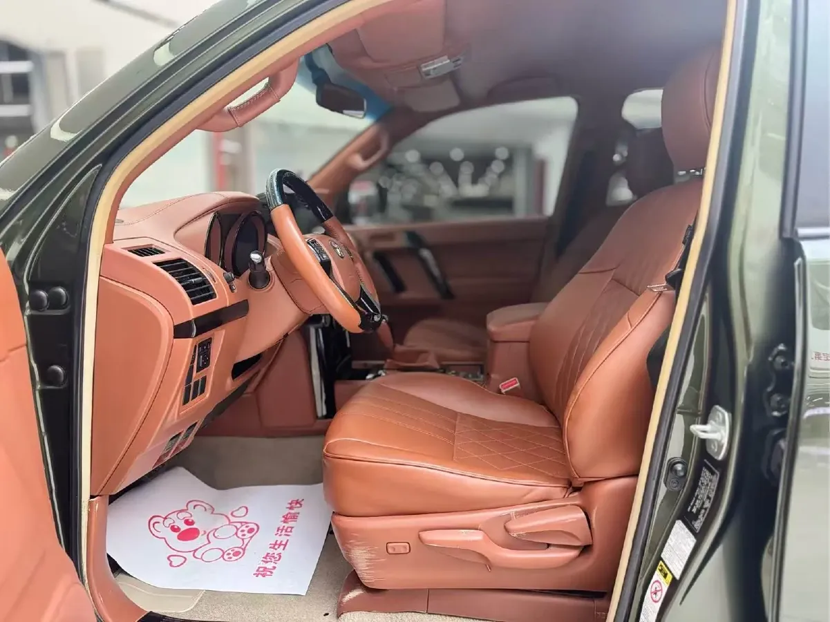 2014 Toyota Land Cruiser Prado 2.7L 163HP L4 5MT,autocango,china used car exporter,china ev exporter,chinese used car exporter,chinese used ev exporter