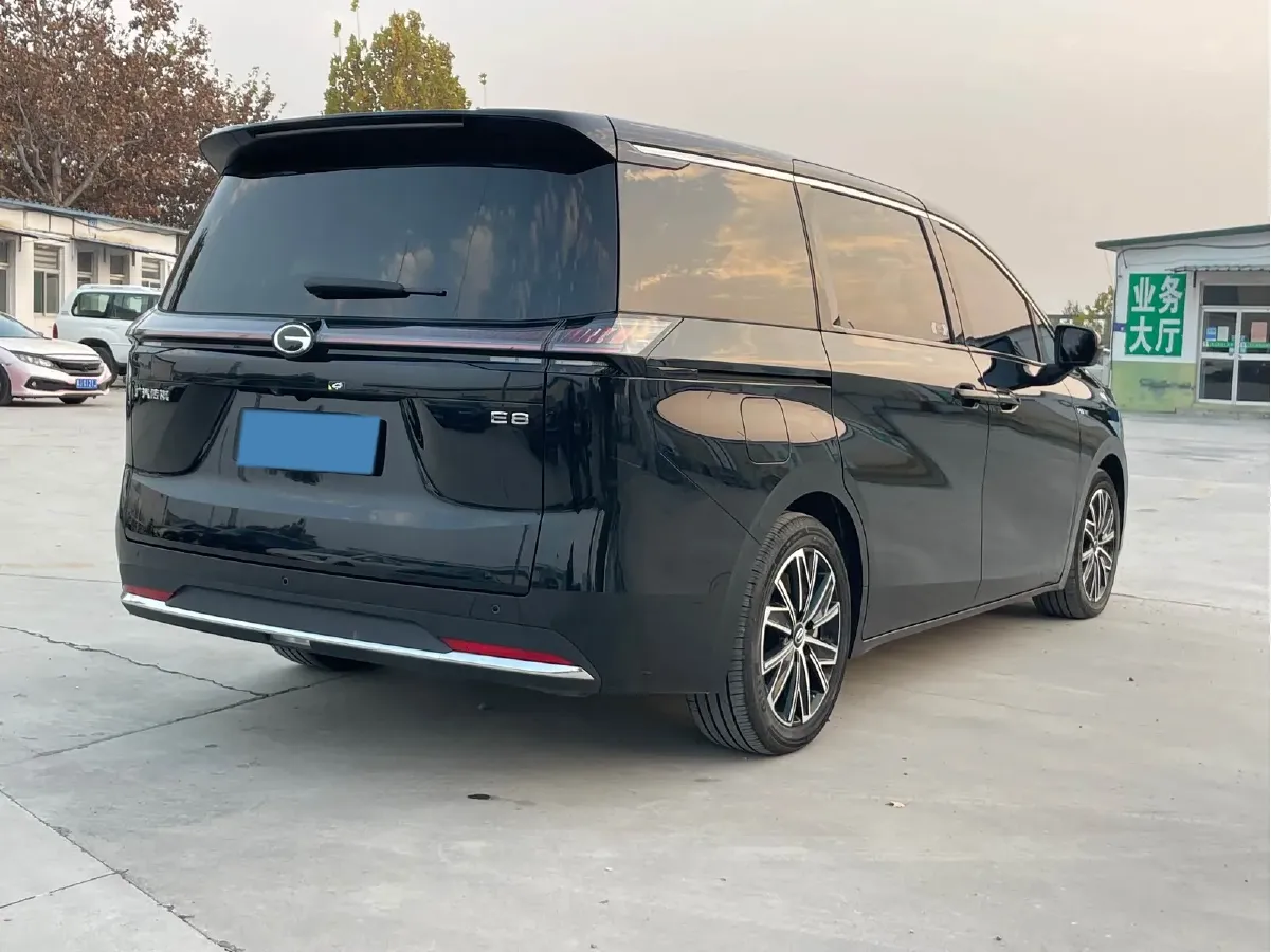 2024 GAC Trumpchi E8 2.0L 140HP L4 2DHT PHEV 25.57KWH,autocango,china used car exporter,china ev exporter,chinese used car exporter,chinese used ev exporter