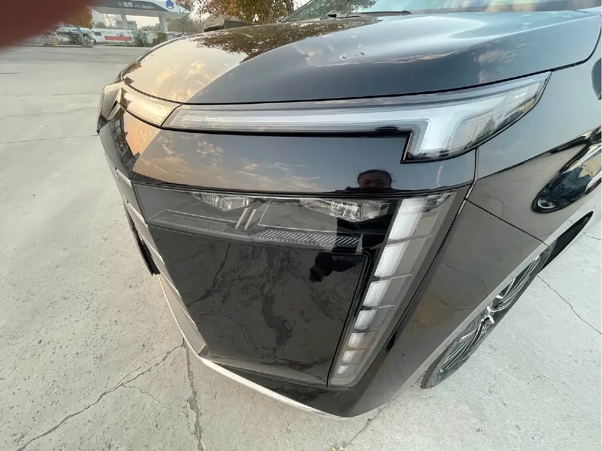 2024 GAC Trumpchi E8 2.0L 140HP L4 2DHT PHEV 25.57KWH,autocango,china used car exporter,china ev exporter,chinese used car exporter,chinese used ev exporter