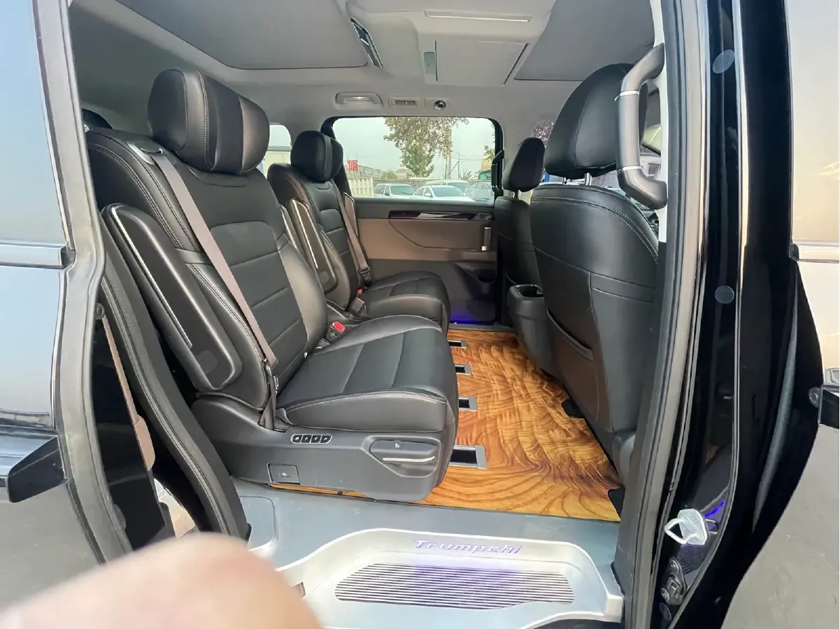 2024 GAC Trumpchi E8 2.0L 140HP L4 2DHT PHEV 25.57KWH,autocango,china used car exporter,china ev exporter,chinese used car exporter,chinese used ev exporter