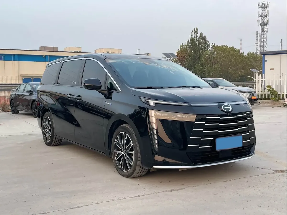 2024 GAC Trumpchi E8 2.0L 140HP L4 2DHT PHEV 25.57KWH,autocango,china used car exporter,china ev exporter,chinese used car exporter,chinese used ev exporter
