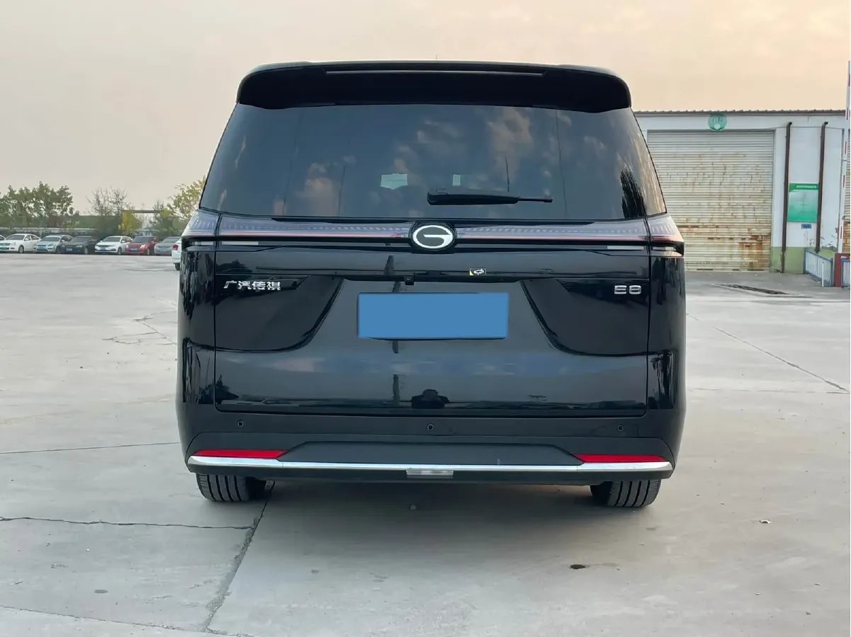 2024 GAC Trumpchi E8 2.0L 140HP L4 2DHT PHEV 25.57KWH,autocango,china used car exporter,china ev exporter,chinese used car exporter,chinese used ev exporter