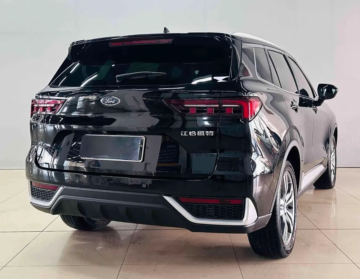 2022 Ford Equator Sport 1.5T 170HP L4 7DCT,autocango,china used car exporter,china ev exporter,chinese used car exporter,chinese used ev exporter