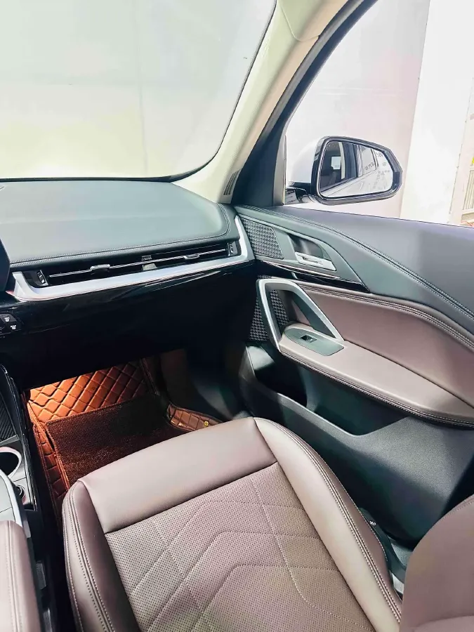 2023 BMW X1 1.5T 156HP L3 7DCT,autocango,china used car exporter,china ev exporter,chinese used car exporter,chinese used ev exporter