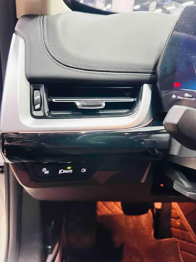 2023 BMW X1 1.5T 156HP L3 7DCT,autocango,china used car exporter,china ev exporter,chinese used car exporter,chinese used ev exporter