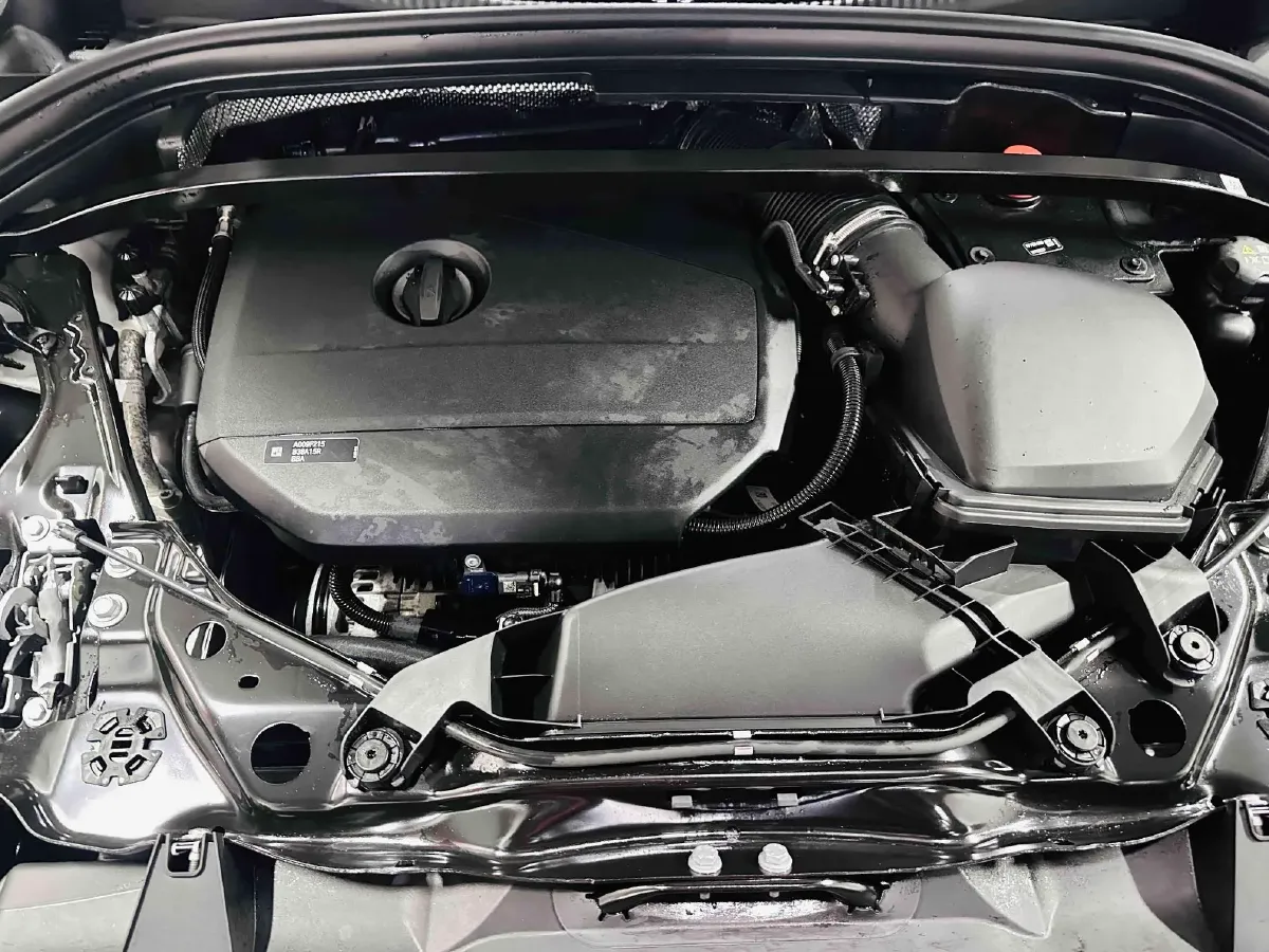 2023 BMW X1 1.5T 156HP L3 7DCT,autocango,china used car exporter,china ev exporter,chinese used car exporter,chinese used ev exporter