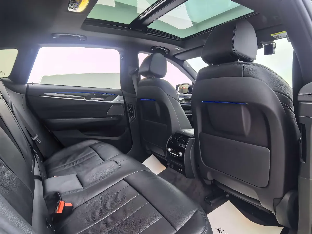 2020 BMW 6 Series GT 2.0T 258HP L4 8AT,autocango,china used car exporter,china ev exporter,chinese used car exporter,chinese used ev exporter