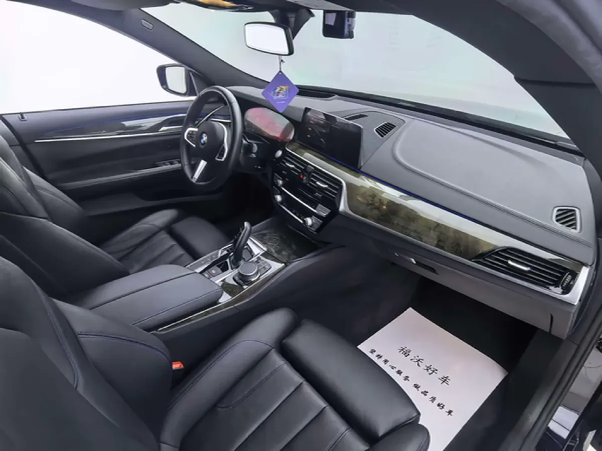 2020 BMW 6 Series GT 2.0T 258HP L4 8AT,autocango,china used car exporter,china ev exporter,chinese used car exporter,chinese used ev exporter
