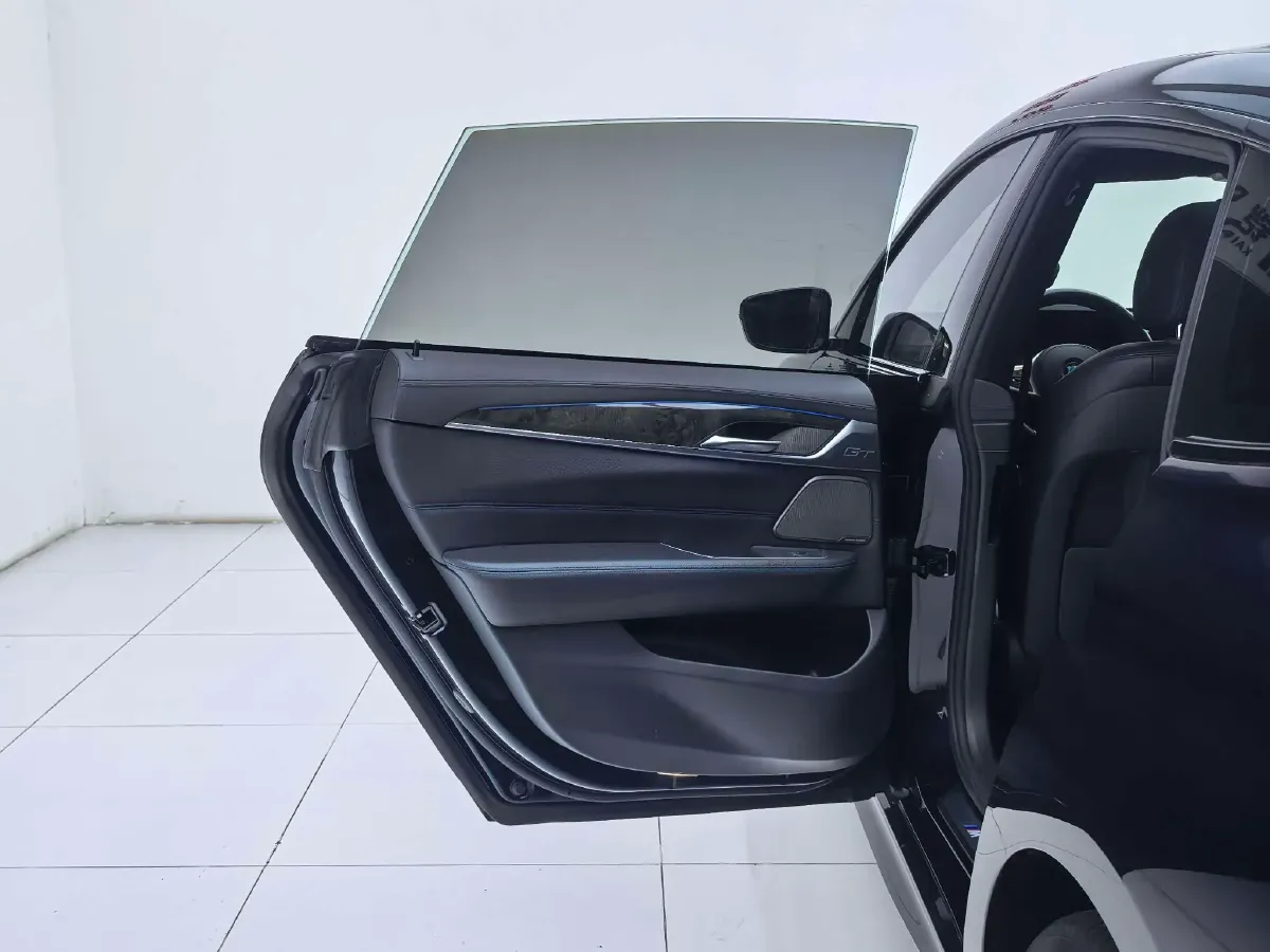 2020 BMW 6 Series GT 2.0T 258HP L4 8AT,autocango,china used car exporter,china ev exporter,chinese used car exporter,chinese used ev exporter