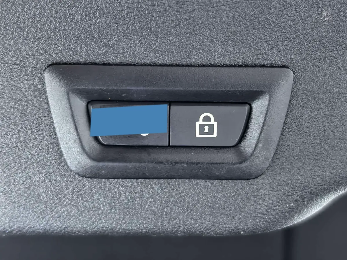 2020 BMW 6 Series GT 2.0T 258HP L4 8AT,autocango,china used car exporter,china ev exporter,chinese used car exporter,chinese used ev exporter