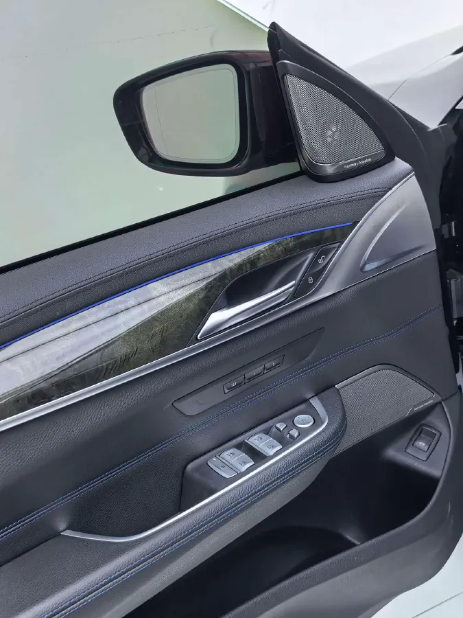 2020 BMW 6 Series GT 2.0T 258HP L4 8AT,autocango,china used car exporter,china ev exporter,chinese used car exporter,chinese used ev exporter