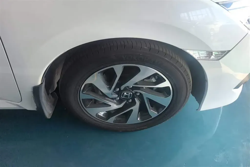 2016 Honda Civic 1.5T 177HP L4 CVT,autocango,china used car exporter,china ev exporter,chinese used car exporter,chinese used ev exporter