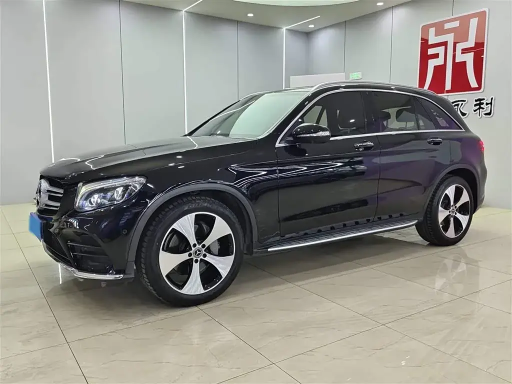 2018 Mercedes-Benz GLC Class 2.0T 245HP L4 9AT