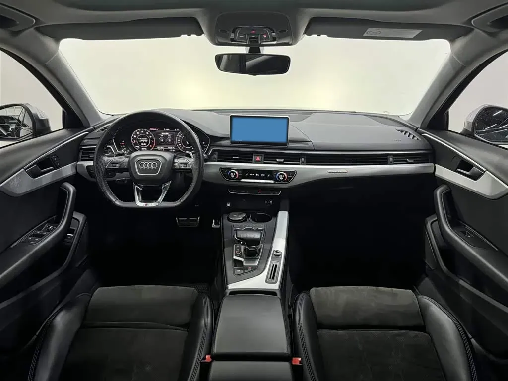 2019 Audi A4 2.0T 252HP L4 7DCT,autocango,china used car exporter,china ev exporter,chinese used car exporter,chinese used ev exporter