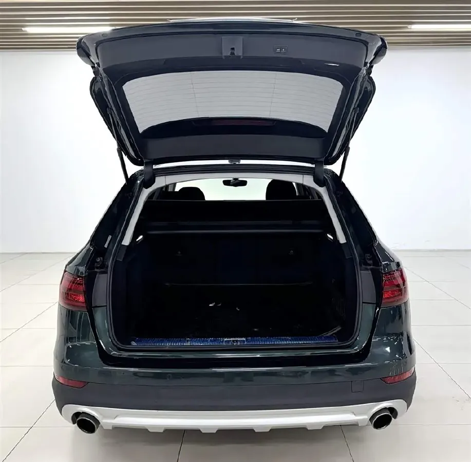 2019 Audi A4 2.0T 252HP L4 7DCT,autocango,china used car exporter,china ev exporter,chinese used car exporter,chinese used ev exporter