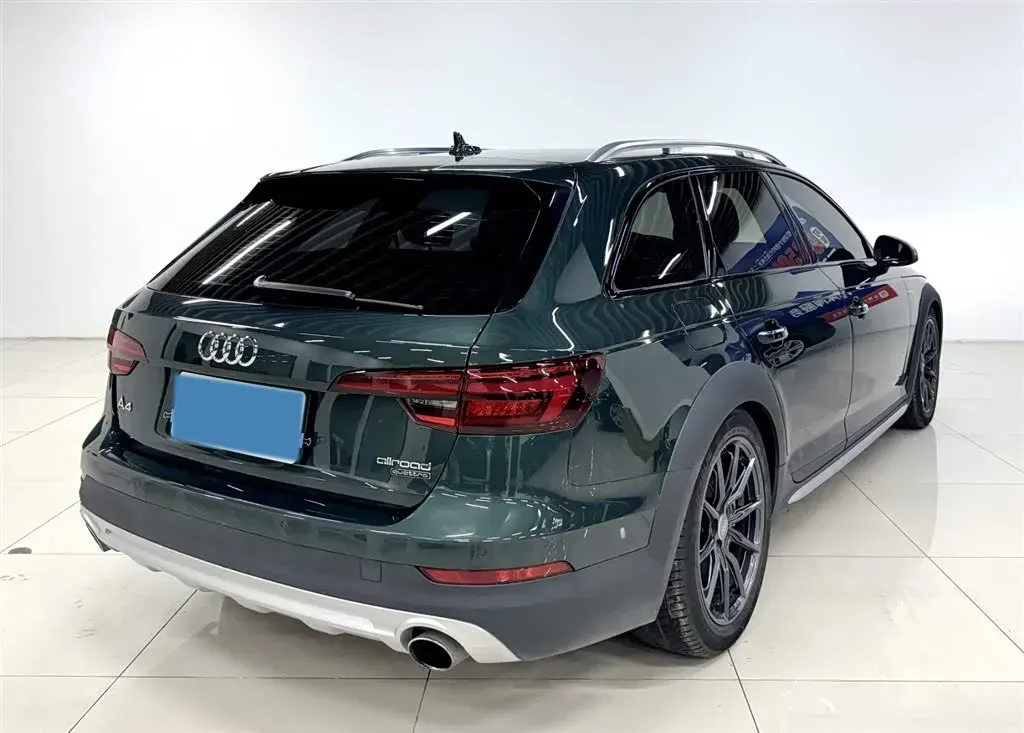 2019 Audi A4 2.0T 252HP L4 7DCT,autocango,china used car exporter,china ev exporter,chinese used car exporter,chinese used ev exporter