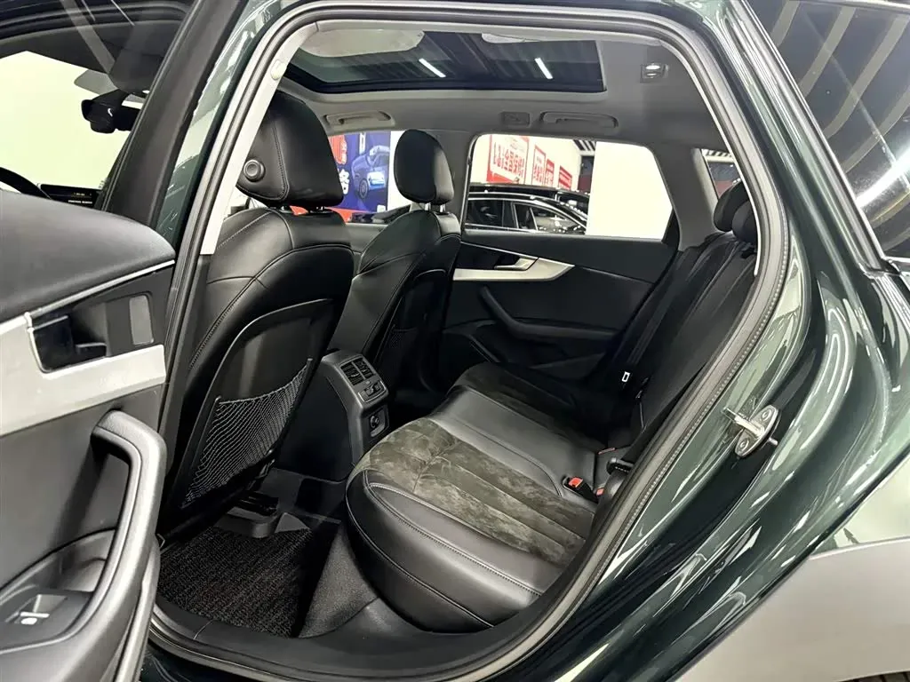 2019 Audi A4 2.0T 252HP L4 7DCT,autocango,china used car exporter,china ev exporter,chinese used car exporter,chinese used ev exporter