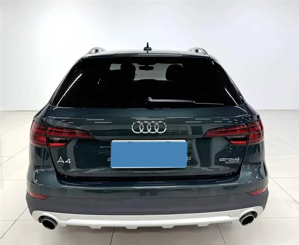 2019 Audi A4 2.0T 252HP L4 7DCT,autocango,china used car exporter,china ev exporter,chinese used car exporter,chinese used ev exporter
